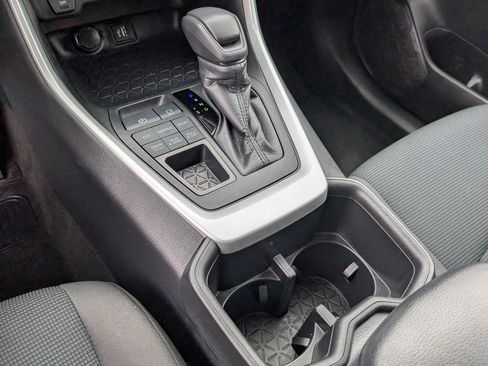 Used 2024 Toyota RAV4 LE image 16