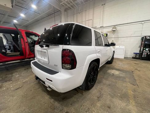 Used 2008 Chevrolet TrailBlazer SS w/ Sun And Sound Package image 4