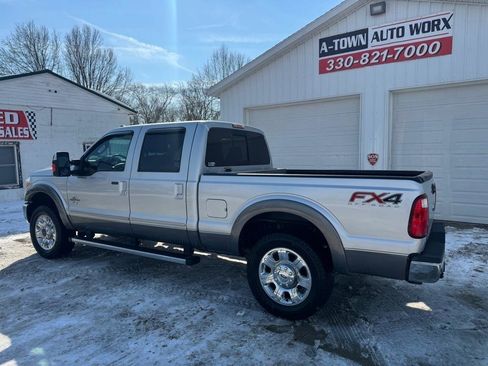 Used 2012 Ford F250 Lariat w/ Chrome Pkg image 8