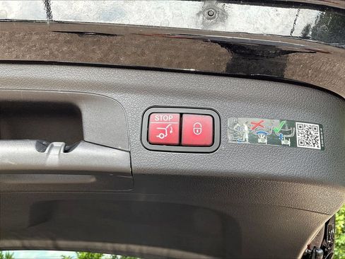 Used 2026 Mercedes-Benz GLE 350 4MATIC image 38