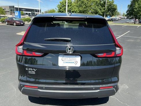 Used 2025 Honda CR-V EX-L image 4