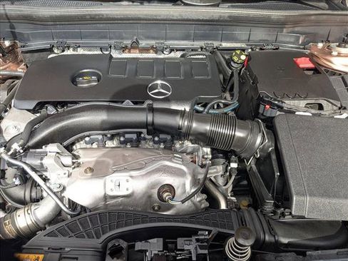 Certified 2022 Mercedes-Benz GLB 250 image 23