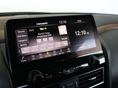 Used 2024 Nissan Armada SL image 50