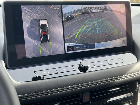 New 2026 Nissan Rogue Platinum image 24