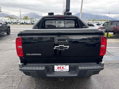 Used 2018 Chevrolet Colorado ZR2 w/ ZR2 Midnight Special Edition image 7