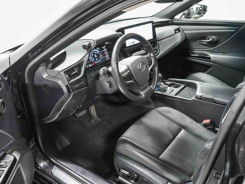 Used 2024 Lexus ES 300h image 19