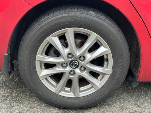 Used 2015 MAZDA MAZDA3 i Grand Touring image 8