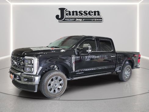 Used 2024 Ford F250 Lariat w/ Lariat Ultimate Package AWD/4WD image 1