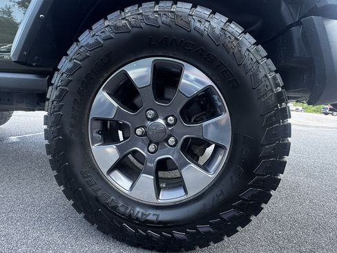 Used 2022 Jeep Wrangler Unlimited Rubicon AWD/4WD image 20