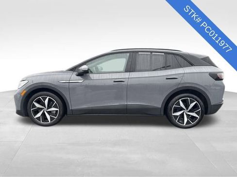 Used 2023 Volkswagen ID.4 Pro S image 4