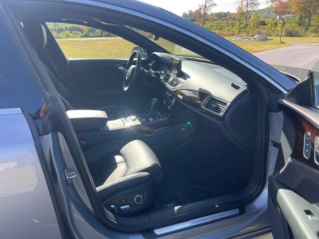 Used 2018 Audi A7 3.0T Premium Plus AWD/4WD image 14