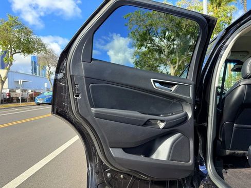 Used 2019 Ford Edge SEL w/ Equipment Group 201A image 15