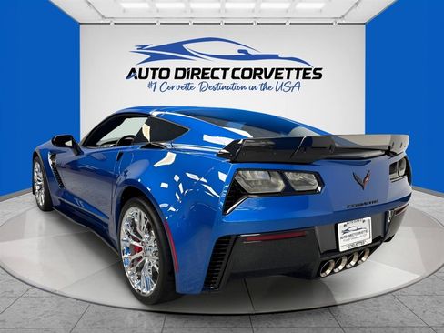Used 2015 Chevrolet Corvette Z06 w/ Z07 Performance Package RWD image 14