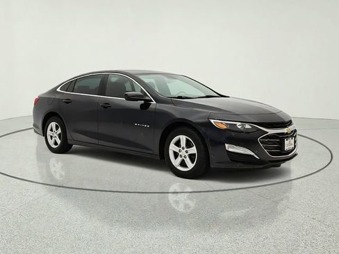 Used 2023 Chevrolet Malibu LT w/ Driver Confidence Package image 8