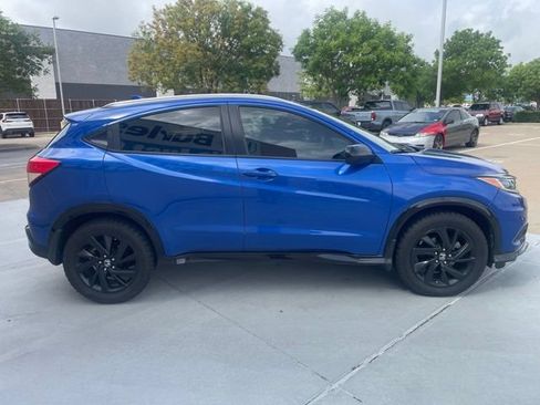 Used 2021 Honda HR-V Sport image 5