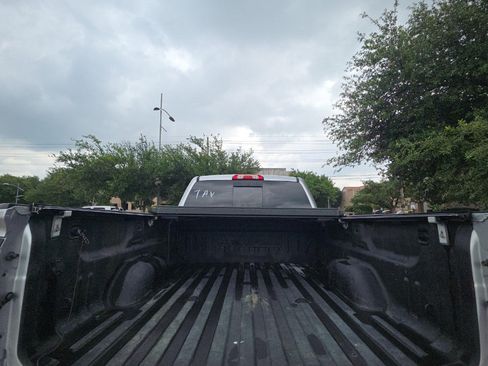 Used 2019 GMC Sierra 2500 Denali w/ Duramax Plus Package AWD/4WD image 10
