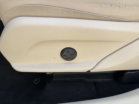 Used 2022 Mercedes-Benz GLC 300 image 15