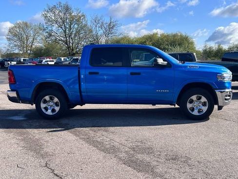 Used 2025 RAM 1500 Big Horn AWD/4WD image 42