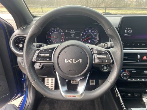 Used 2024 Kia Forte GT-Line w/ GT-Line Premium Package image 18