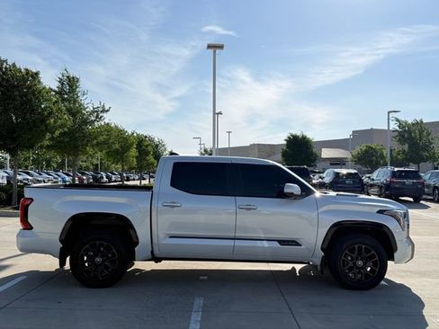 Used 2024 Toyota Tundra Platinum AWD/4WD image 6