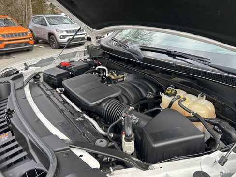 Used 2022 Cadillac Escalade Sport Platinum w/ LPO, Floor Liner Package image 23