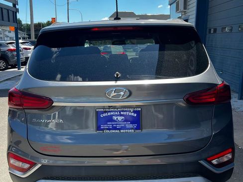 Used 2019 Hyundai Santa Fe SE FWD image 5