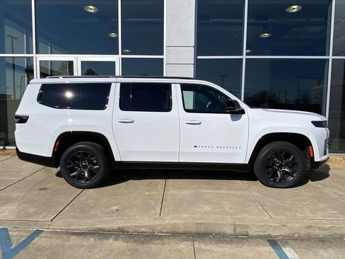 New 2026 Jeep Grand Wagoneer L Limited w/ Premium Group II image 6