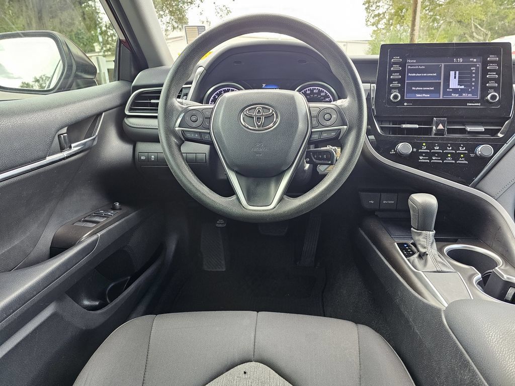 Used 2021 Toyota Camry LE FWD image 12
