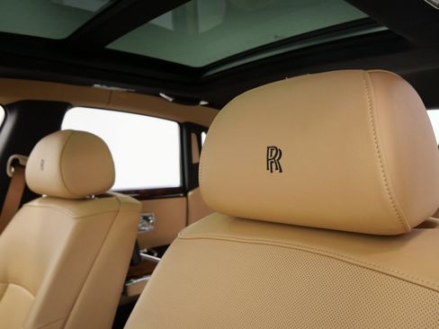 Used 2013 Rolls-Royce Ghost -Rear Theatre Configuration, S image 31