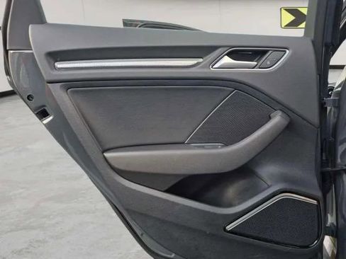 Used 2018 Audi A3 e-tron Prestige w/ Prestige Package image 25