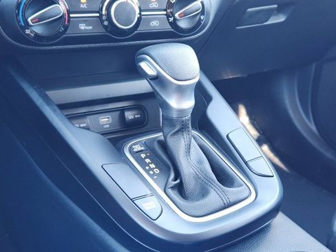 Certified 2024 Kia Soul LX image 20