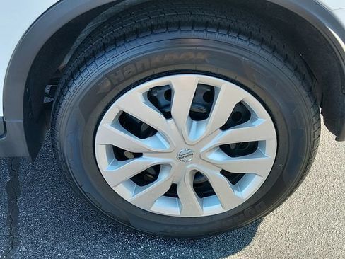 Certified 2019 Nissan Rogue S AWD/4WD image 17