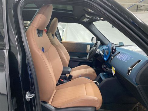 New 2025 MINI Cooper Countryman S w/ Comfort Package Max image 30