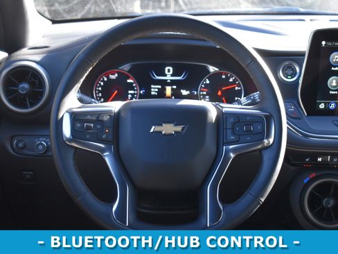 Used 2023 Chevrolet Blazer Premier image 11