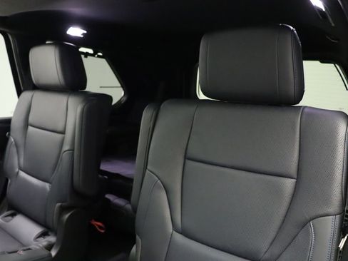 Certified 2025 Toyota Sequoia Platinum image 18