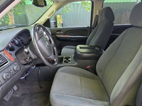 Used 2008 Chevrolet Avalanche LT AWD/4WD image 9