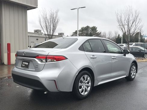 New 2026 Toyota Corolla LE image 5