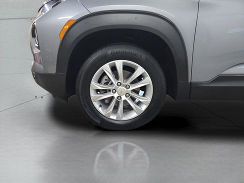 Used 2023 Chevrolet TrailBlazer LS image 5