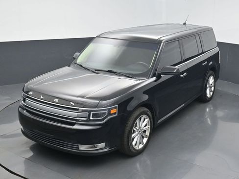 Used 2019 Ford Flex Limited AWD/4WD image 9