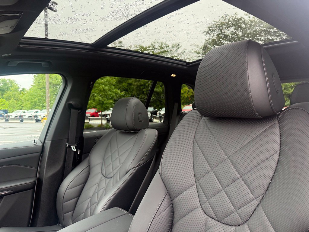 Certified 2025 BMW X5 xDrive40i w/ Premium Package AWD/4WD image 11