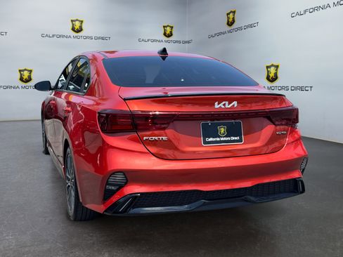 Used 2023 Kia Forte GT-Line w/ GT-Line Premium Package FWD image 3