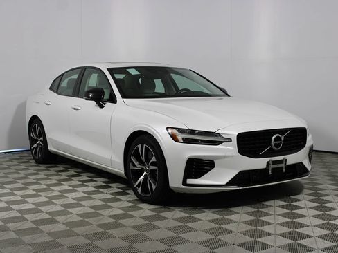 Used 2021 Volvo S60 T8 R-Design Expression AWD/4WD image 20