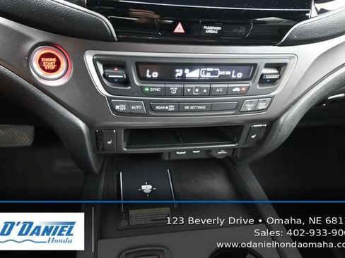 Used 2024 Honda Passport EX-L image 32