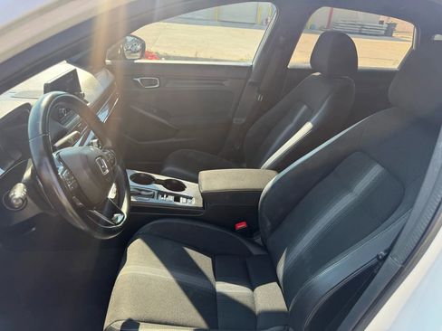 Used 2023 Honda Civic Sport image 11