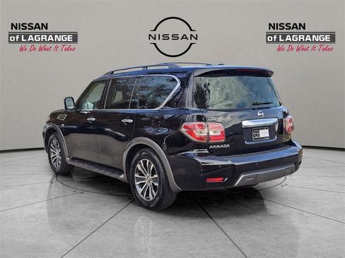 Used 2020 Nissan Armada SL w/ Premium Package image 10