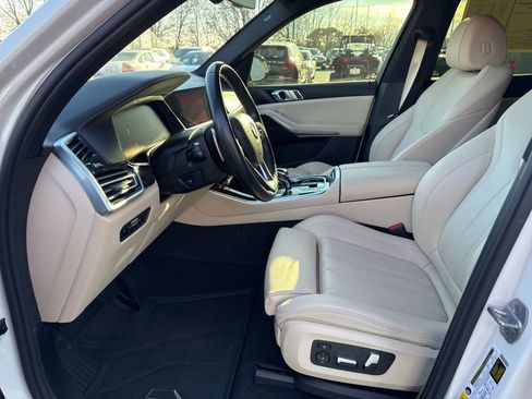 Used 2020 BMW X5 sDrive40i w/ Premium Package image 24
