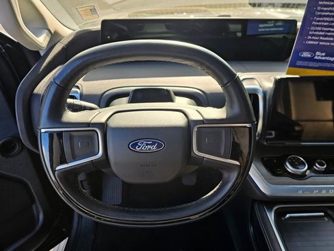 Certified 2025 Ford Expedition Max Platinum AWD/4WD image 21