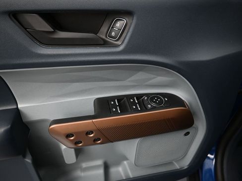 Used 2024 Ford Maverick Lariat w/ FX4 Off-Road Package image 12