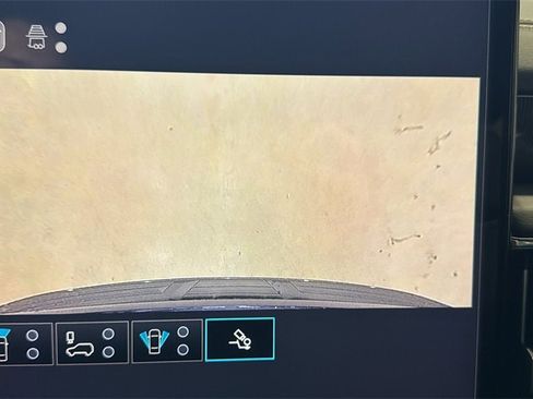 New 2026 GMC Yukon XL Elevation image 40