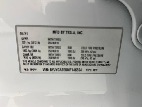 Used 2021 Tesla Model Y Long Range AWD/4WD image 20